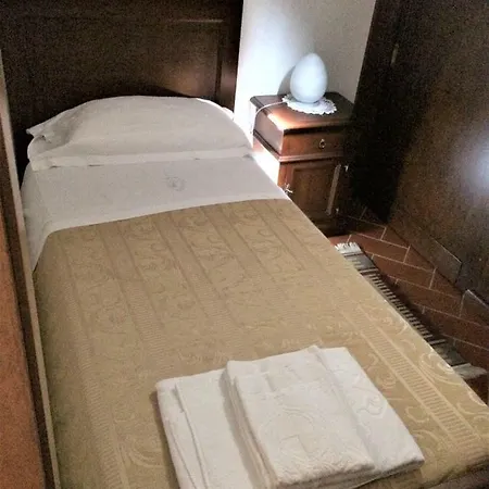 Casa Vacanze Piantamori 아파트호텔 세레토디스폴레토